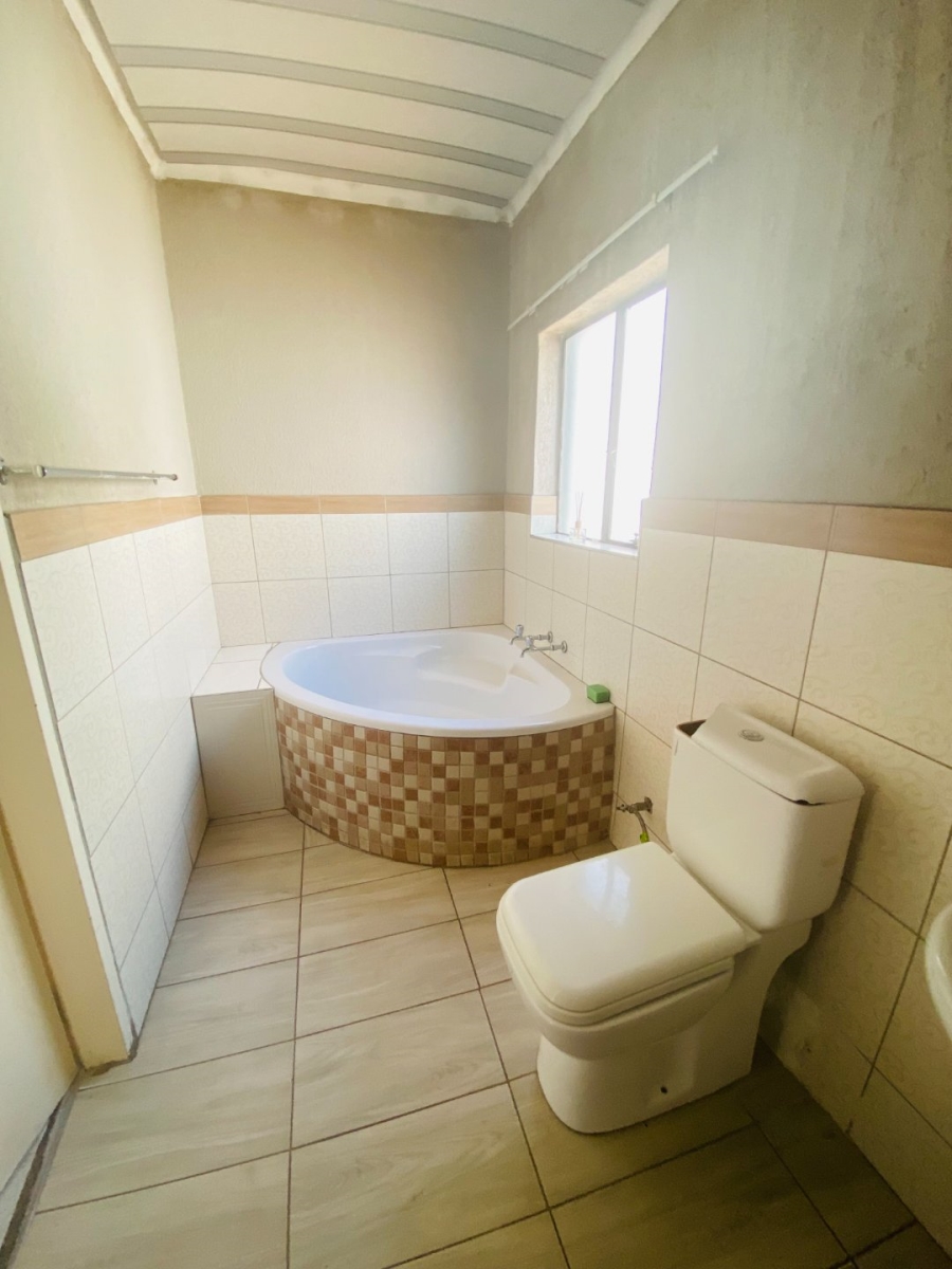 3 Bedroom Property for Sale in Atteridgeville Gauteng