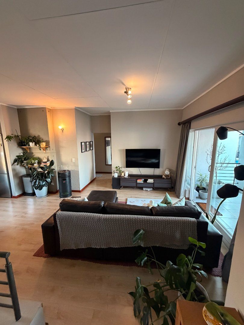 2 Bedroom Property for Sale in Broadacres Gauteng