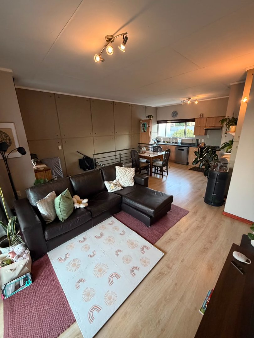 2 Bedroom Property for Sale in Broadacres Gauteng