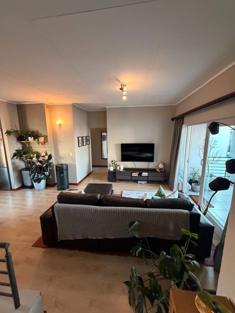 2 Bedroom Property for Sale in Broadacres Gauteng