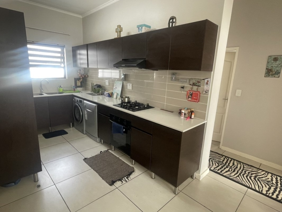 2 Bedroom Property for Sale in Greenstone Ridge Gauteng