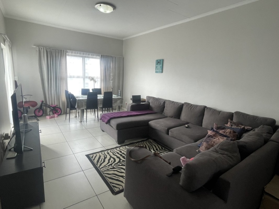 2 Bedroom Property for Sale in Greenstone Ridge Gauteng