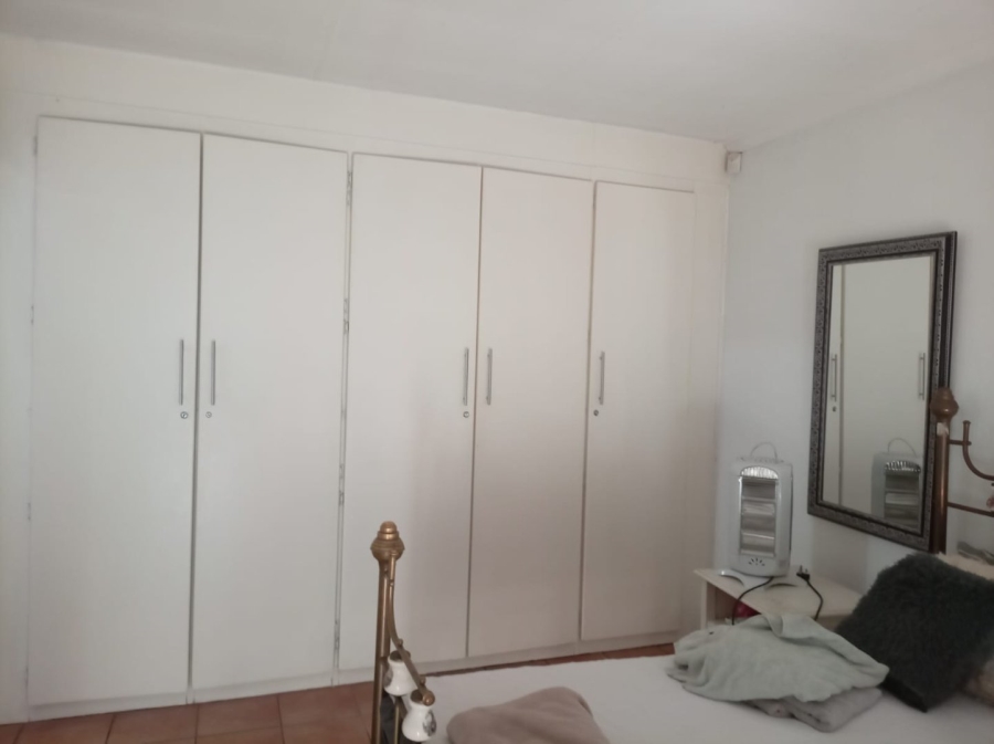 To Let 3 Bedroom Property for Rent in Albertville Gauteng