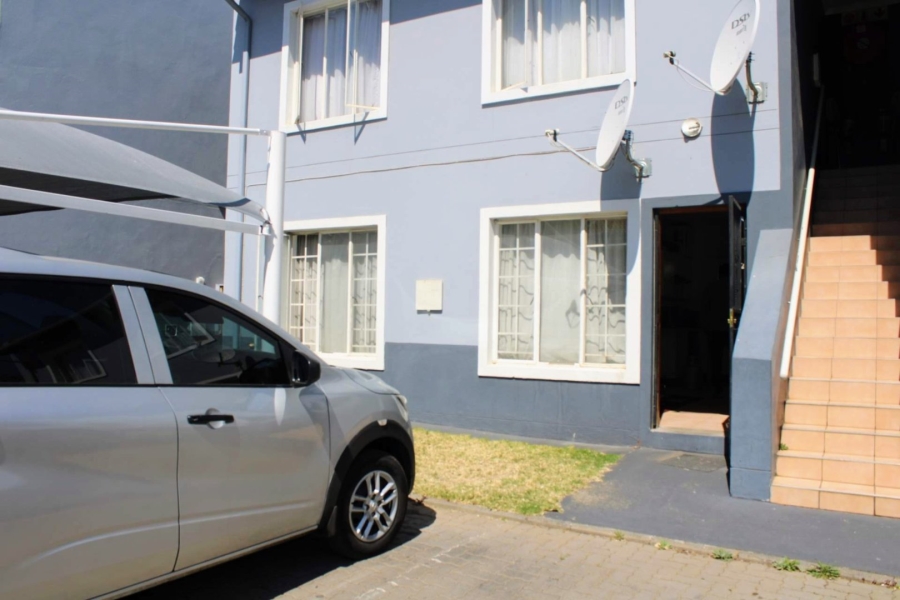 1 Bedroom Property for Sale in Ferndale Gauteng