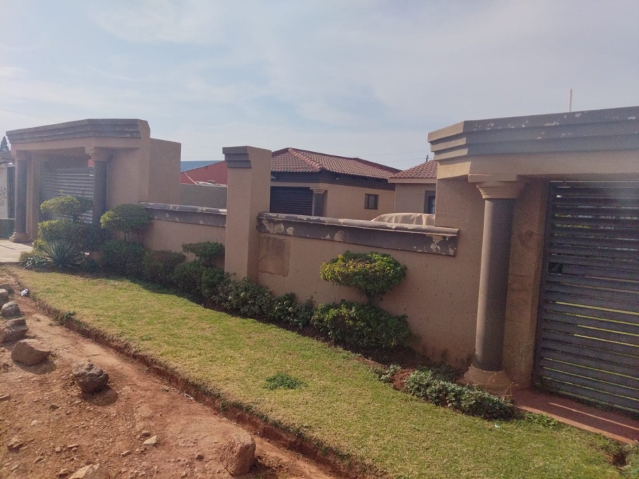 2 Bedroom Property for Sale in Palm Ridge Gauteng