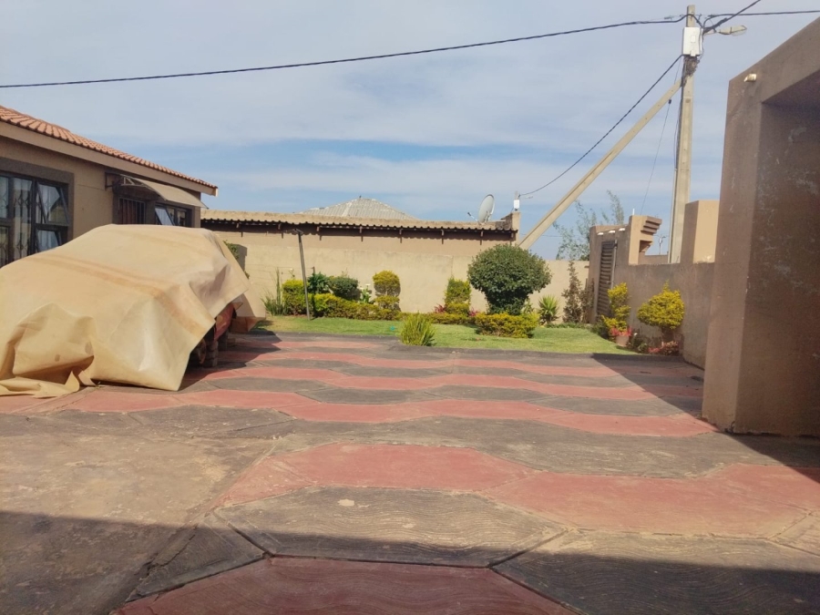 2 Bedroom Property for Sale in Palm Ridge Gauteng