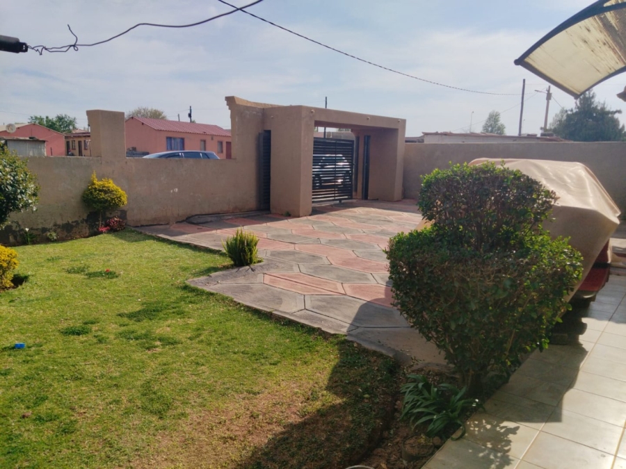 2 Bedroom Property for Sale in Palm Ridge Gauteng