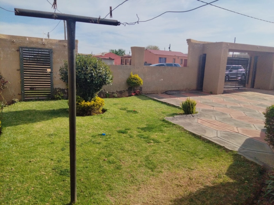 2 Bedroom Property for Sale in Palm Ridge Gauteng