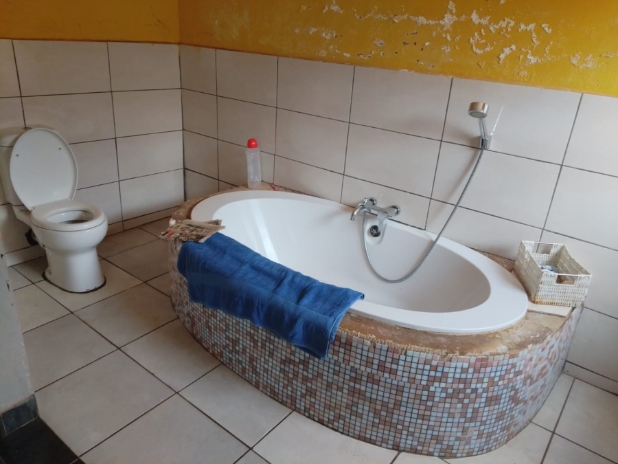 2 Bedroom Property for Sale in Palm Ridge Gauteng