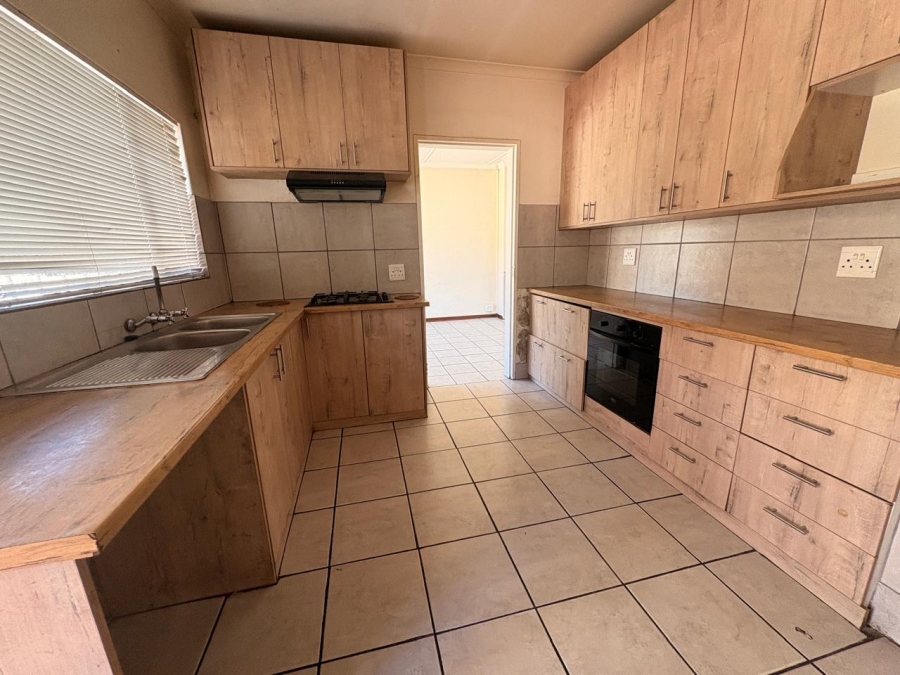 To Let  Bedroom Property for Rent in Allen Grove Gauteng