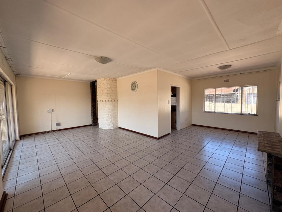 To Let  Bedroom Property for Rent in Allen Grove Gauteng