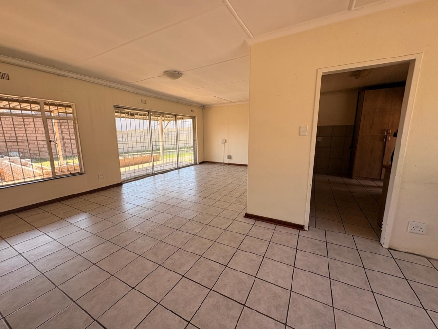 To Let  Bedroom Property for Rent in Allen Grove Gauteng