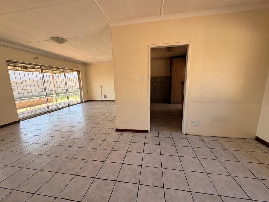 To Let  Bedroom Property for Rent in Allen Grove Gauteng
