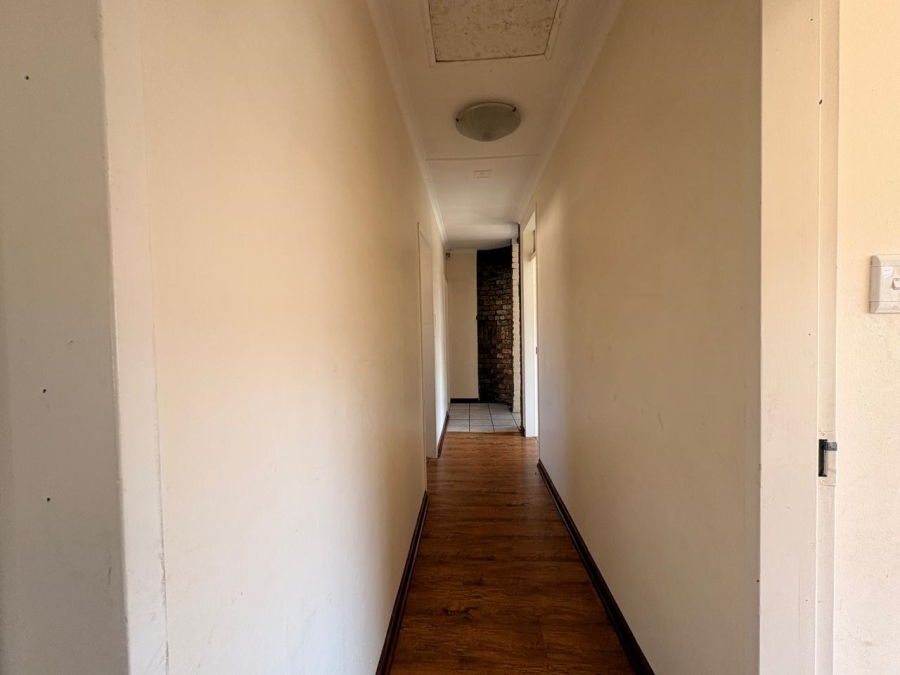 To Let  Bedroom Property for Rent in Allen Grove Gauteng