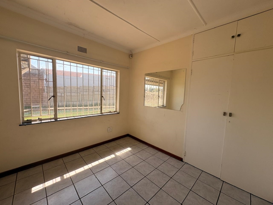 To Let  Bedroom Property for Rent in Allen Grove Gauteng