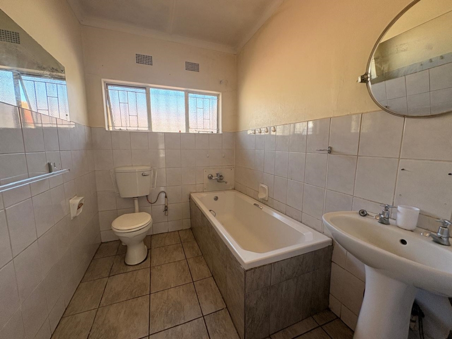 To Let  Bedroom Property for Rent in Allen Grove Gauteng