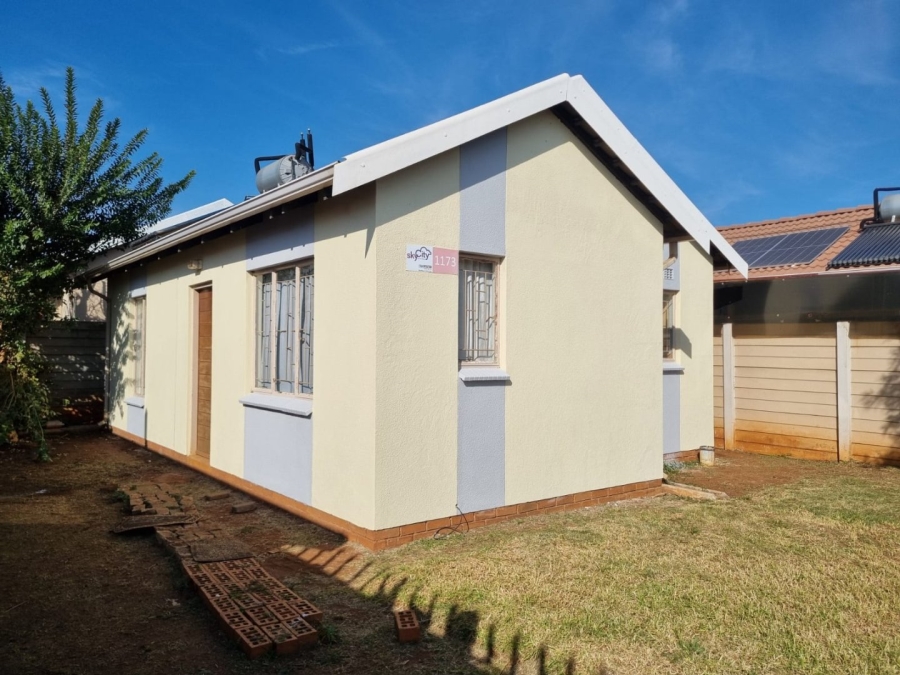 2 Bedroom Property for Sale in Sky City Gauteng