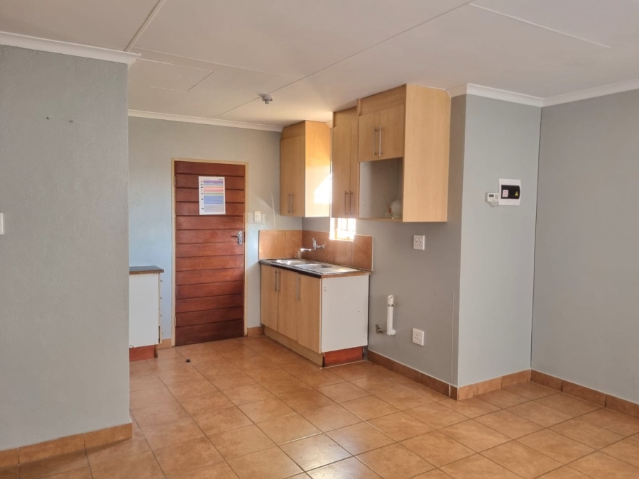 2 Bedroom Property for Sale in Sky City Gauteng