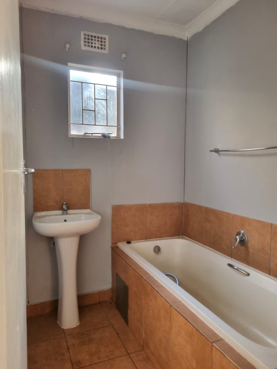 2 Bedroom Property for Sale in Sky City Gauteng