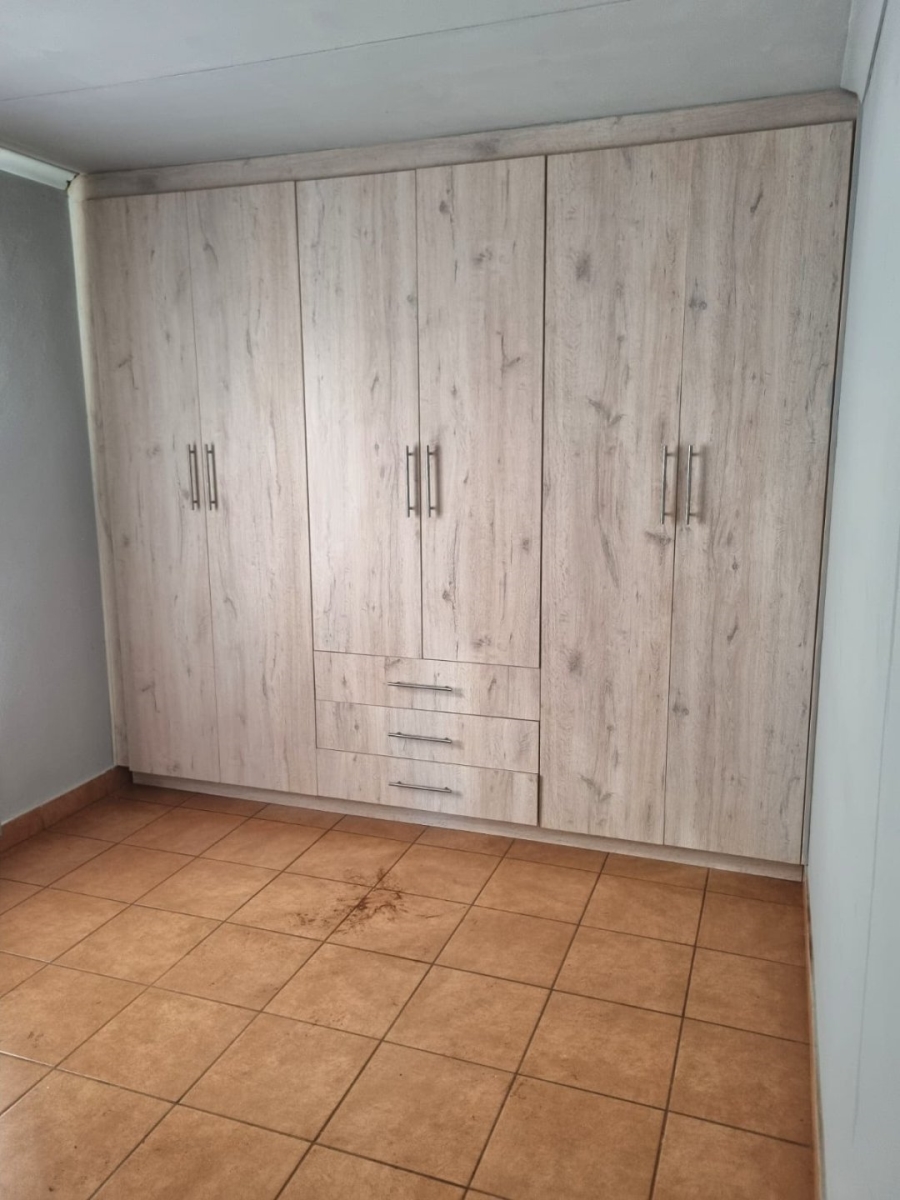 2 Bedroom Property for Sale in Sky City Gauteng