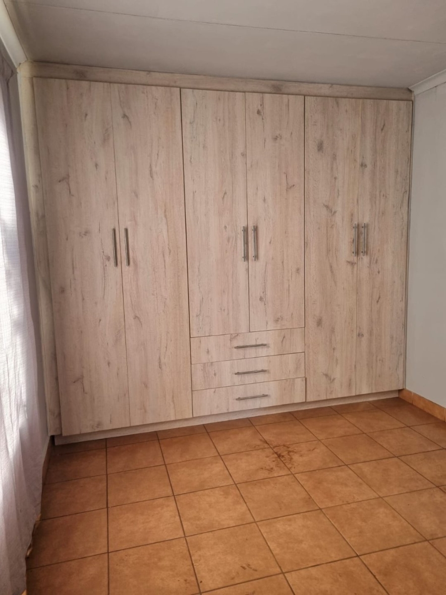 2 Bedroom Property for Sale in Sky City Gauteng