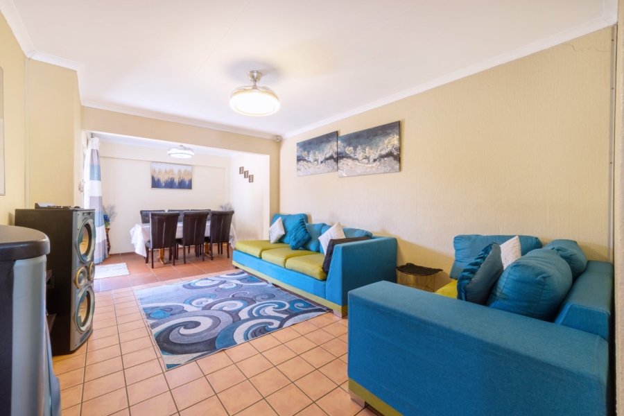 3 Bedroom Property for Sale in Northwold Gardens Gauteng