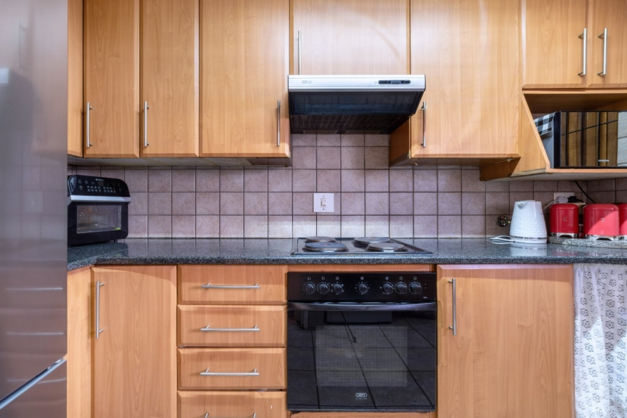 3 Bedroom Property for Sale in Northwold Gardens Gauteng