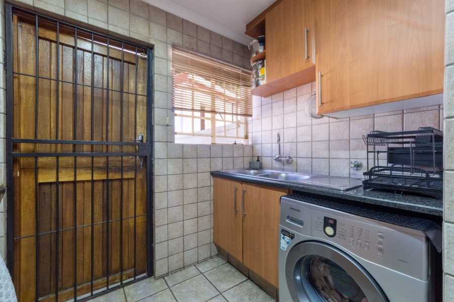 3 Bedroom Property for Sale in Northwold Gardens Gauteng