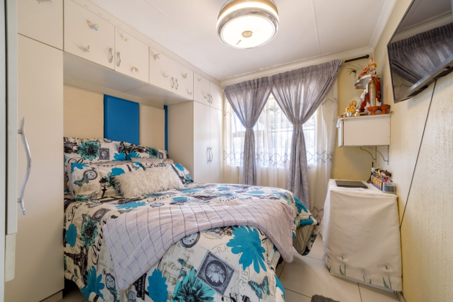 3 Bedroom Property for Sale in Northwold Gardens Gauteng