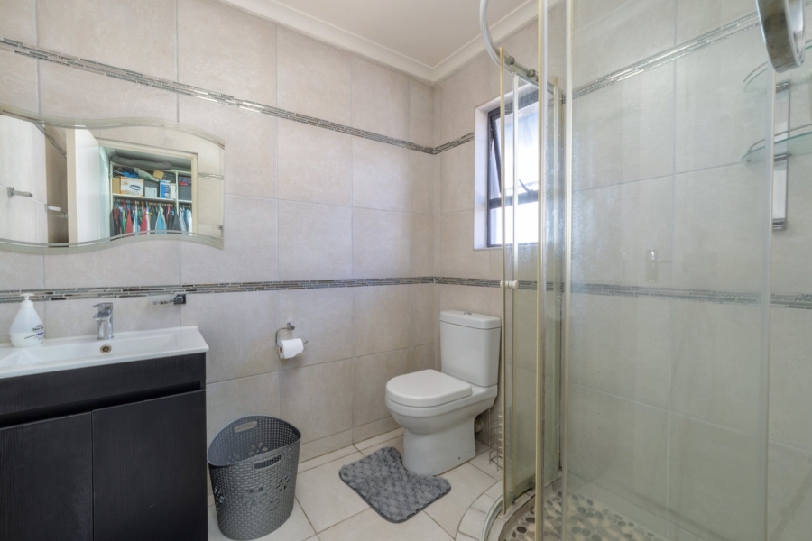 3 Bedroom Property for Sale in Northwold Gardens Gauteng