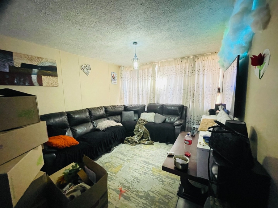 2 Bedroom Property for Sale in Pretoria Gauteng