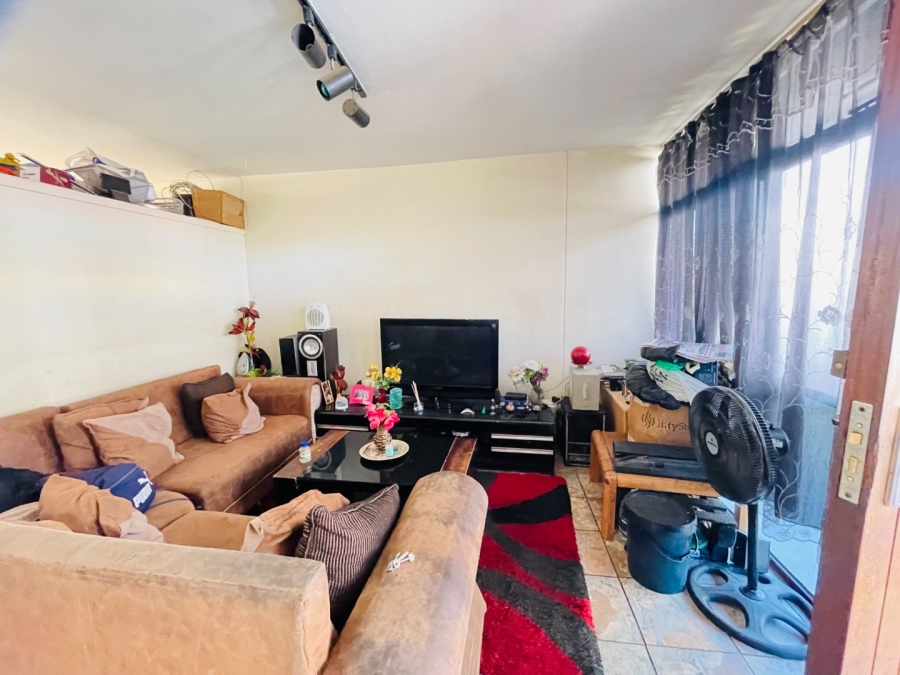 1 Bedroom Property for Sale in Muckleneuk Gauteng