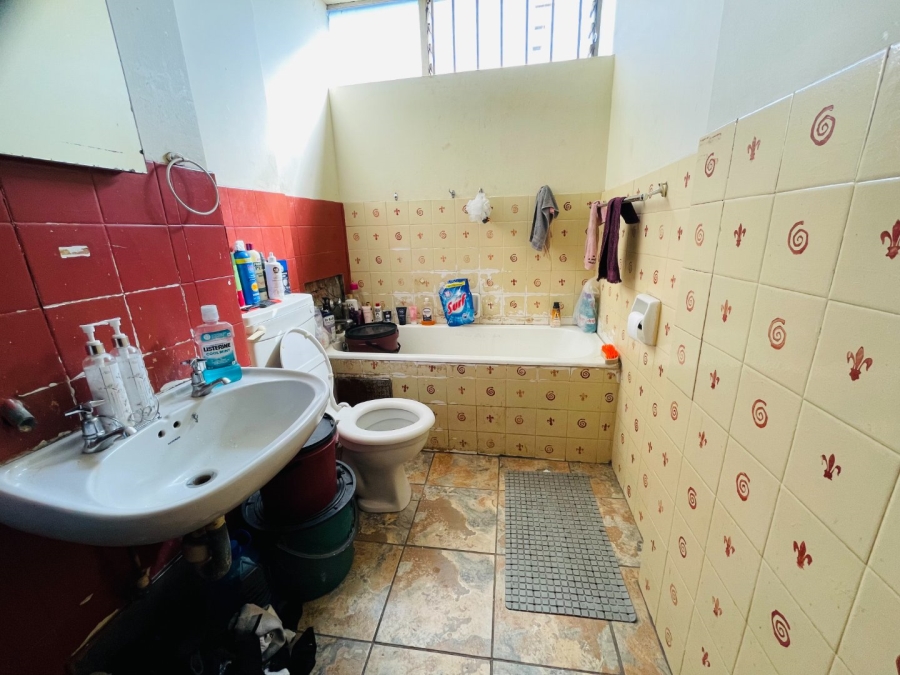 1 Bedroom Property for Sale in Muckleneuk Gauteng