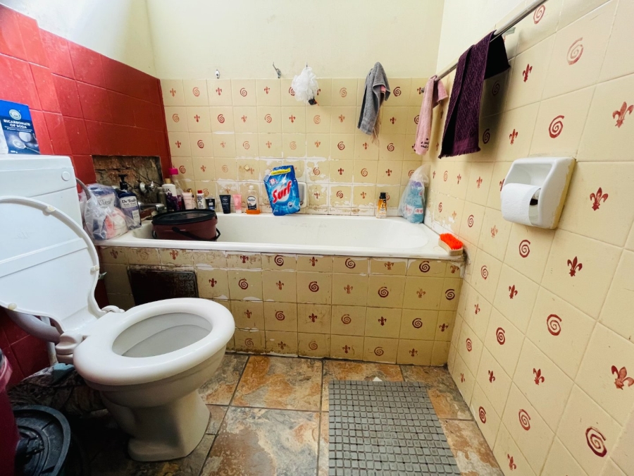 1 Bedroom Property for Sale in Muckleneuk Gauteng