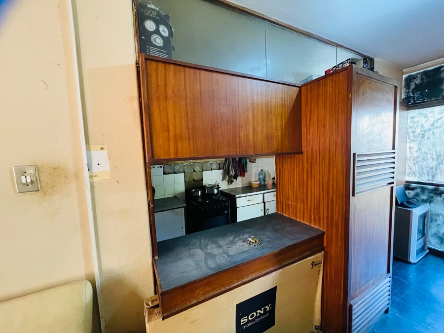 1 Bedroom Property for Sale in Muckleneuk Gauteng