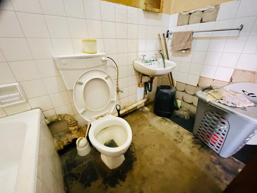 1 Bedroom Property for Sale in Muckleneuk Gauteng