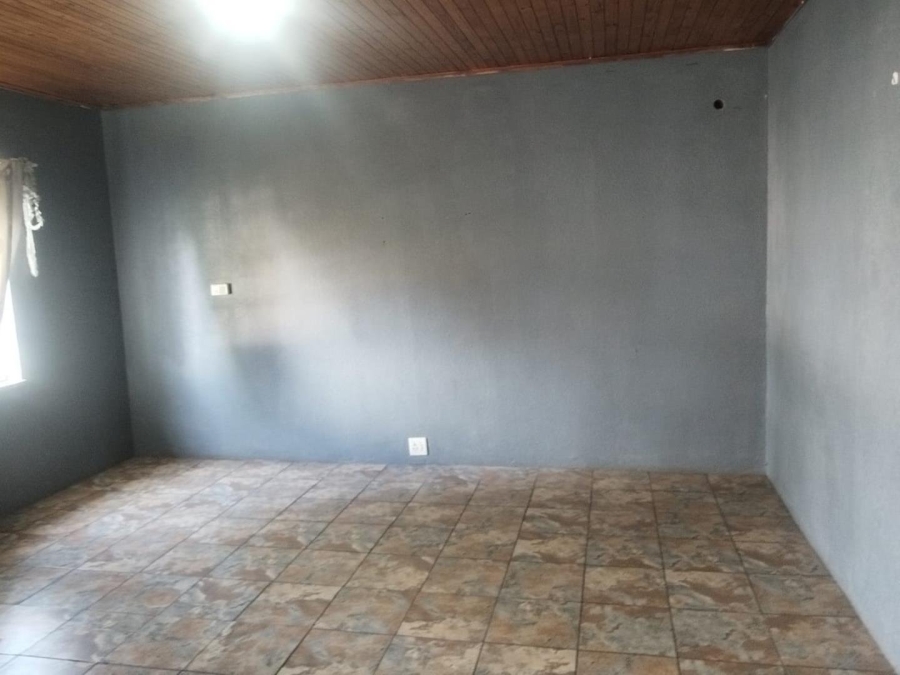 5 Bedroom Property for Sale in Casseldale Gauteng