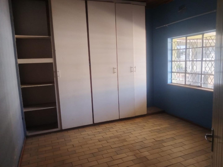 5 Bedroom Property for Sale in Casseldale Gauteng
