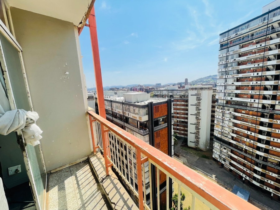 1 Bedroom Property for Sale in Pretoria Gauteng