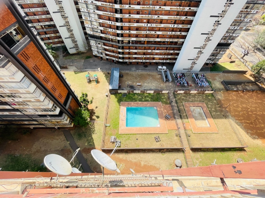 1 Bedroom Property for Sale in Pretoria Gauteng