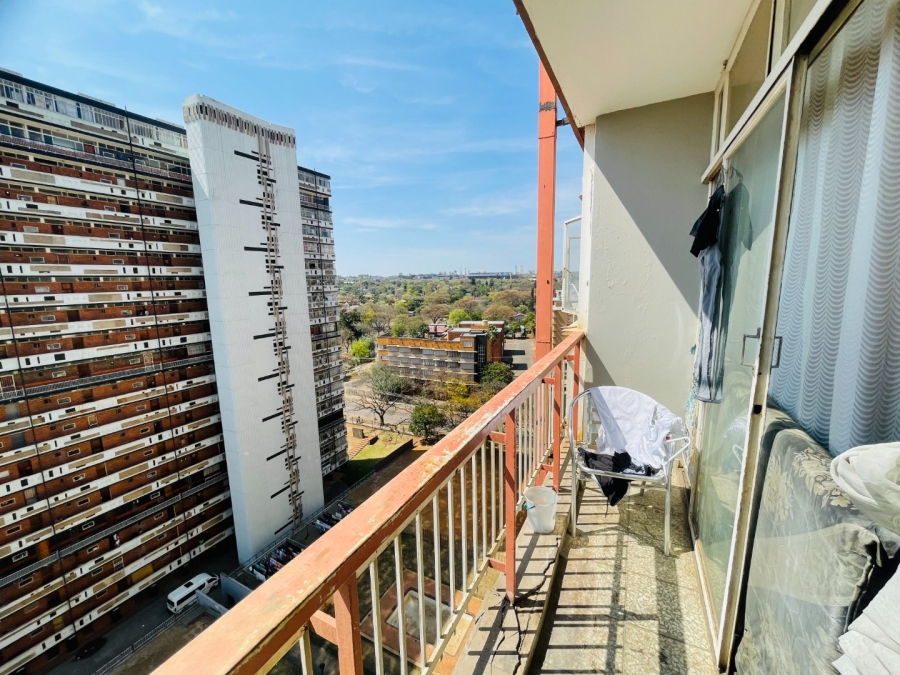 1 Bedroom Property for Sale in Pretoria Gauteng