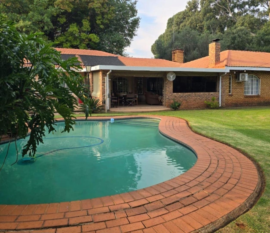 Commercial Property for Sale in Welgedacht Gauteng