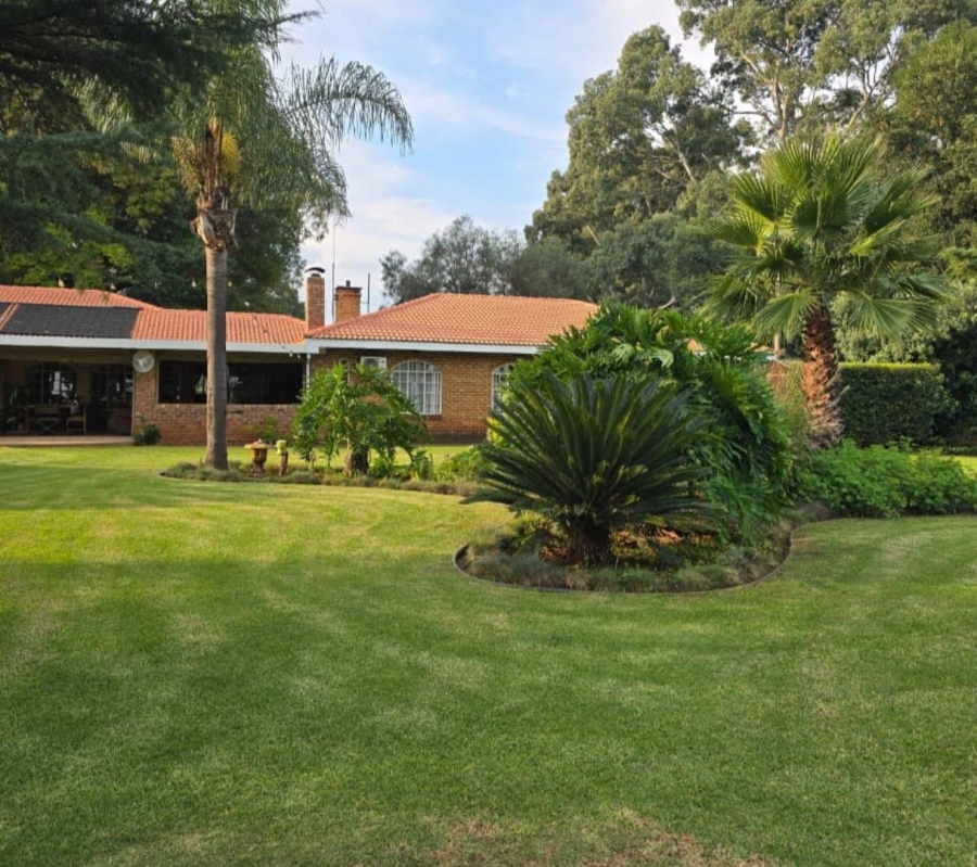 Commercial Property for Sale in Welgedacht Gauteng
