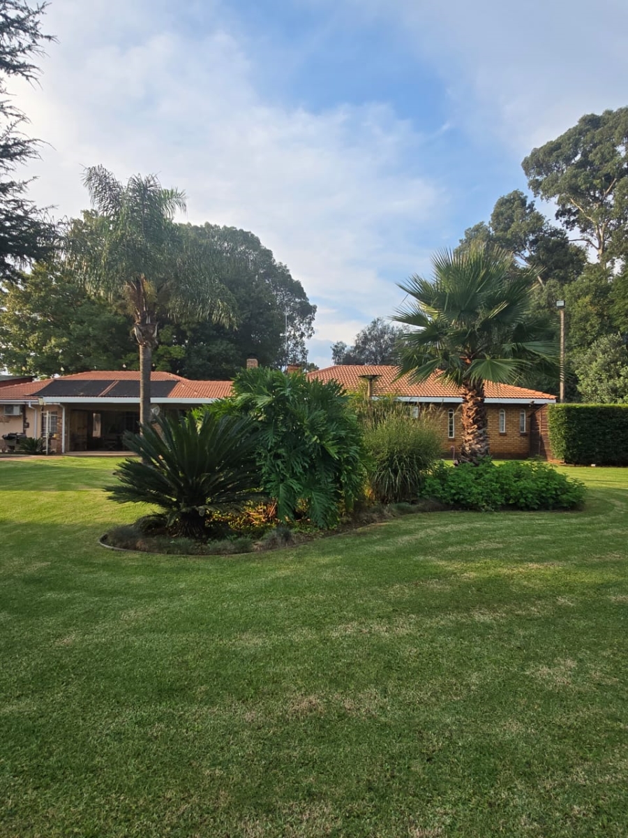 Commercial Property for Sale in Welgedacht Gauteng