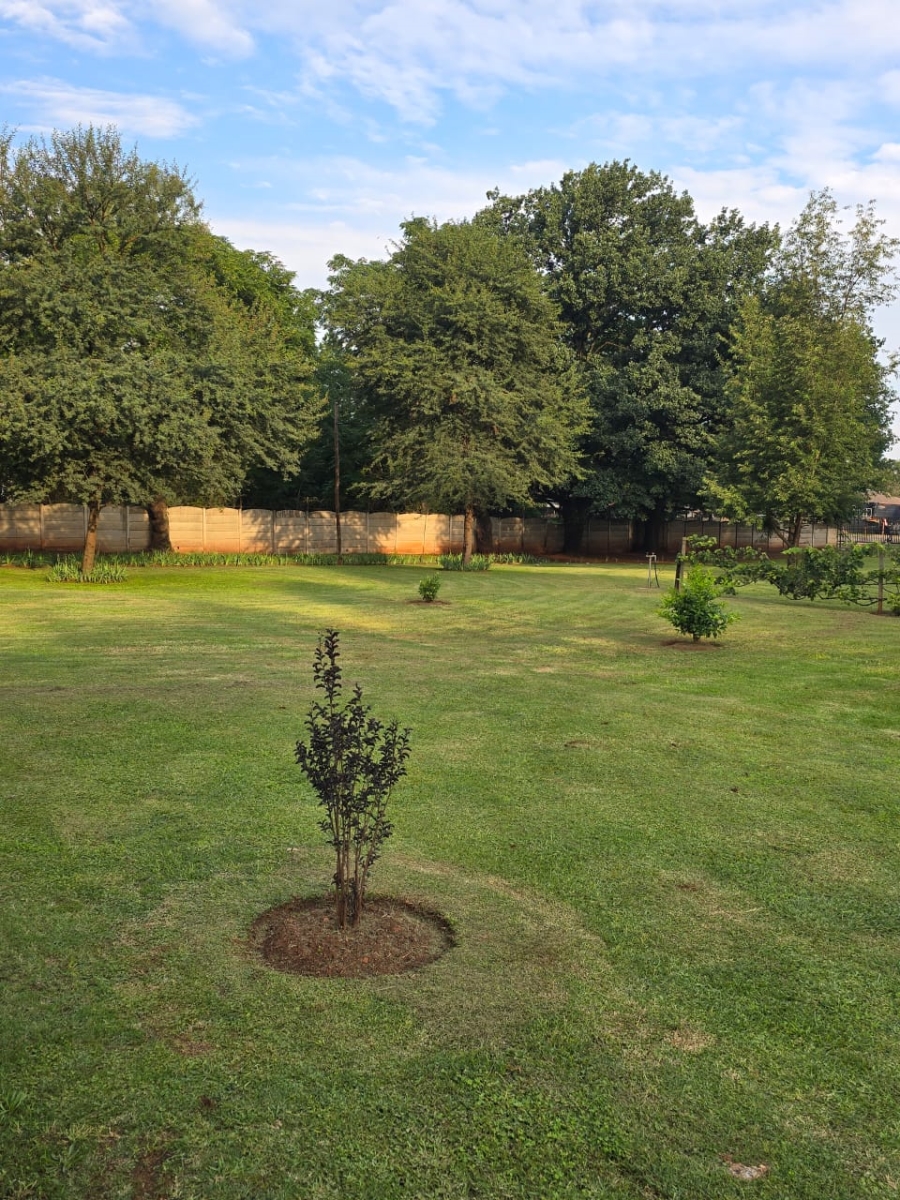 Commercial Property for Sale in Welgedacht Gauteng