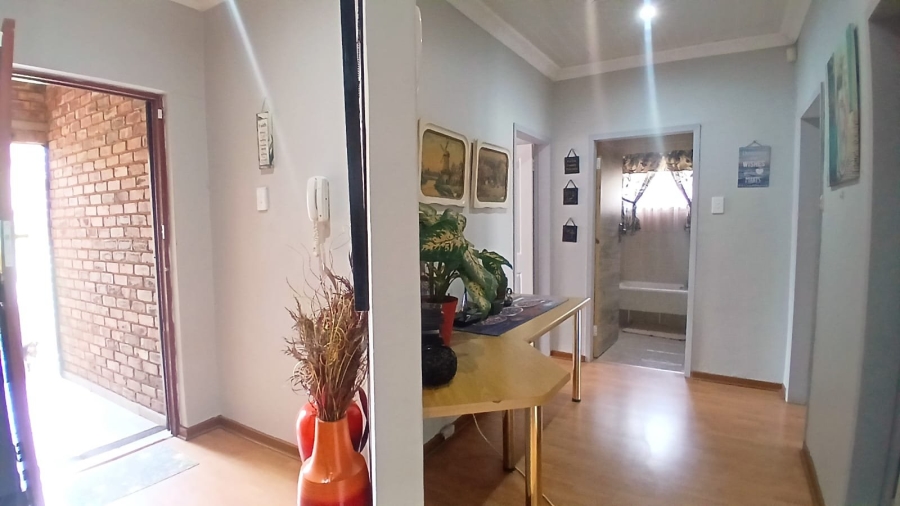  Bedroom Property for Sale in Fochville Gauteng