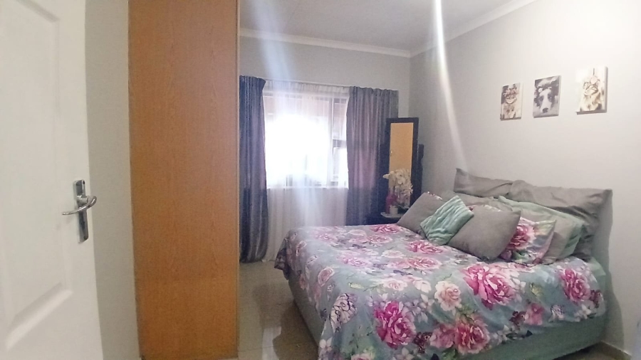  Bedroom Property for Sale in Fochville Gauteng