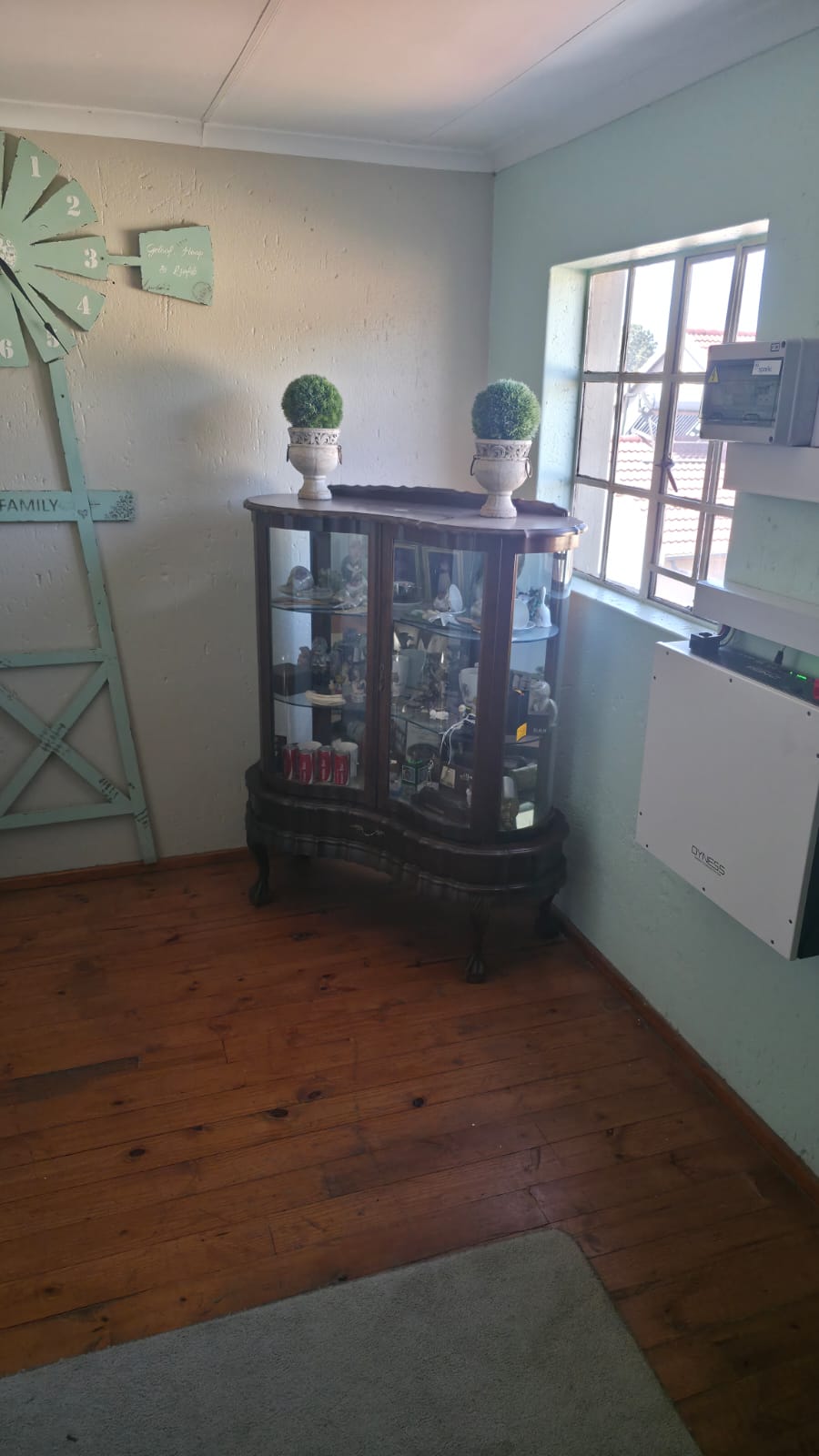  Bedroom Property for Sale in Glen Marais Gauteng