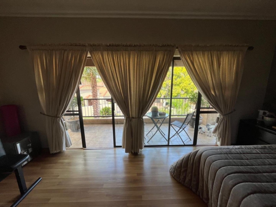 4 Bedroom Property for Sale in Vanderbijlpark SW 5 Gauteng