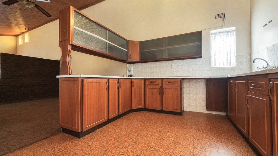 4 Bedroom Property for Sale in Golf Park Gauteng